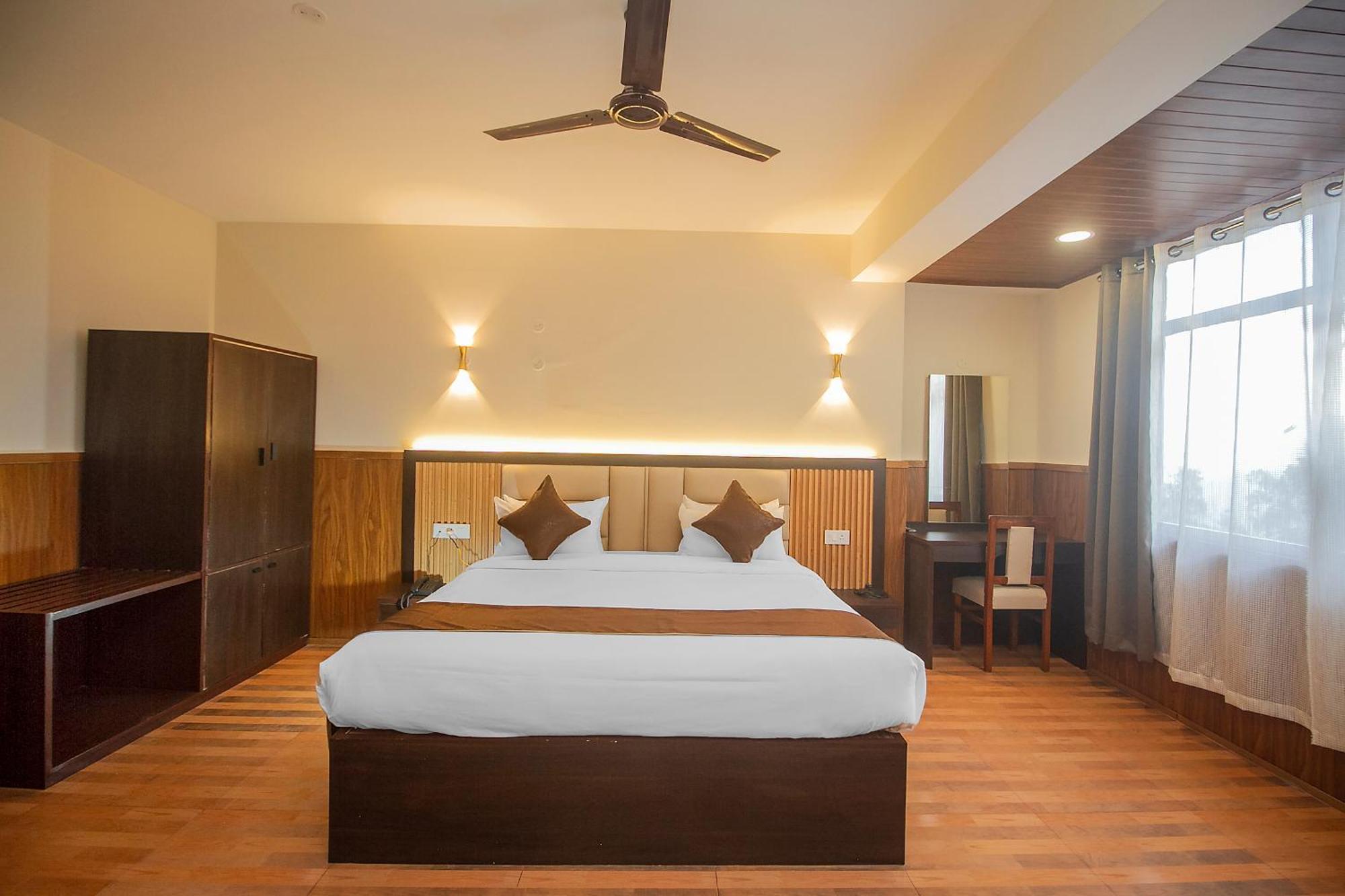 Hotel Tibet Gallery Гангток Екстериор снимка