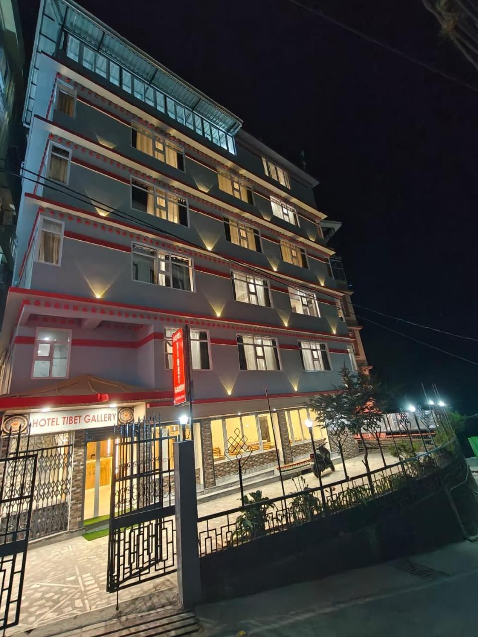 Hotel Tibet Gallery Гангток Екстериор снимка