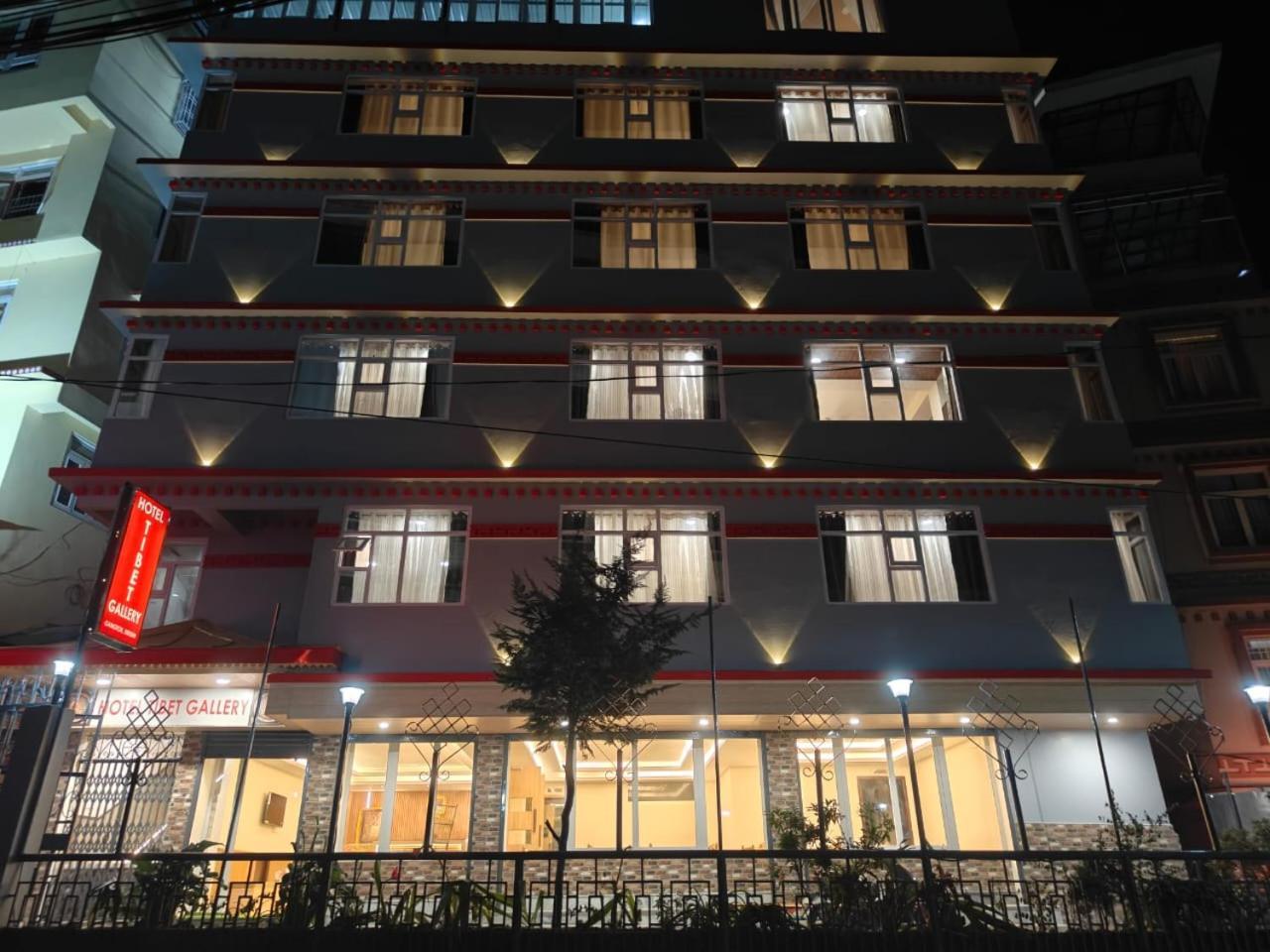 Hotel Tibet Gallery Гангток Екстериор снимка
