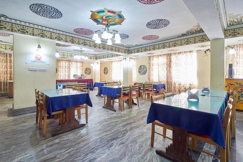 Hotel Tibet Gallery Гангток Екстериор снимка